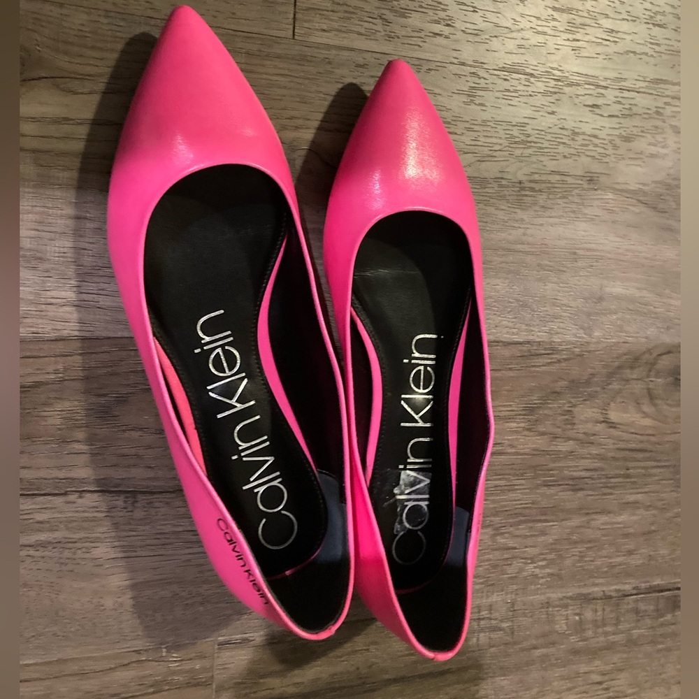 Calvin Klein Pink size 9 Flats